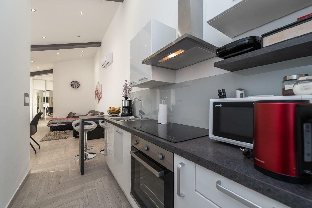 Apartments Luky Zadar Ngoại thất bức ảnh