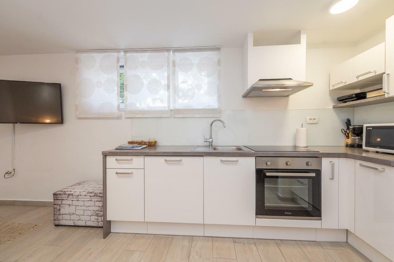 Apartments Luky Zadar Ngoại thất bức ảnh