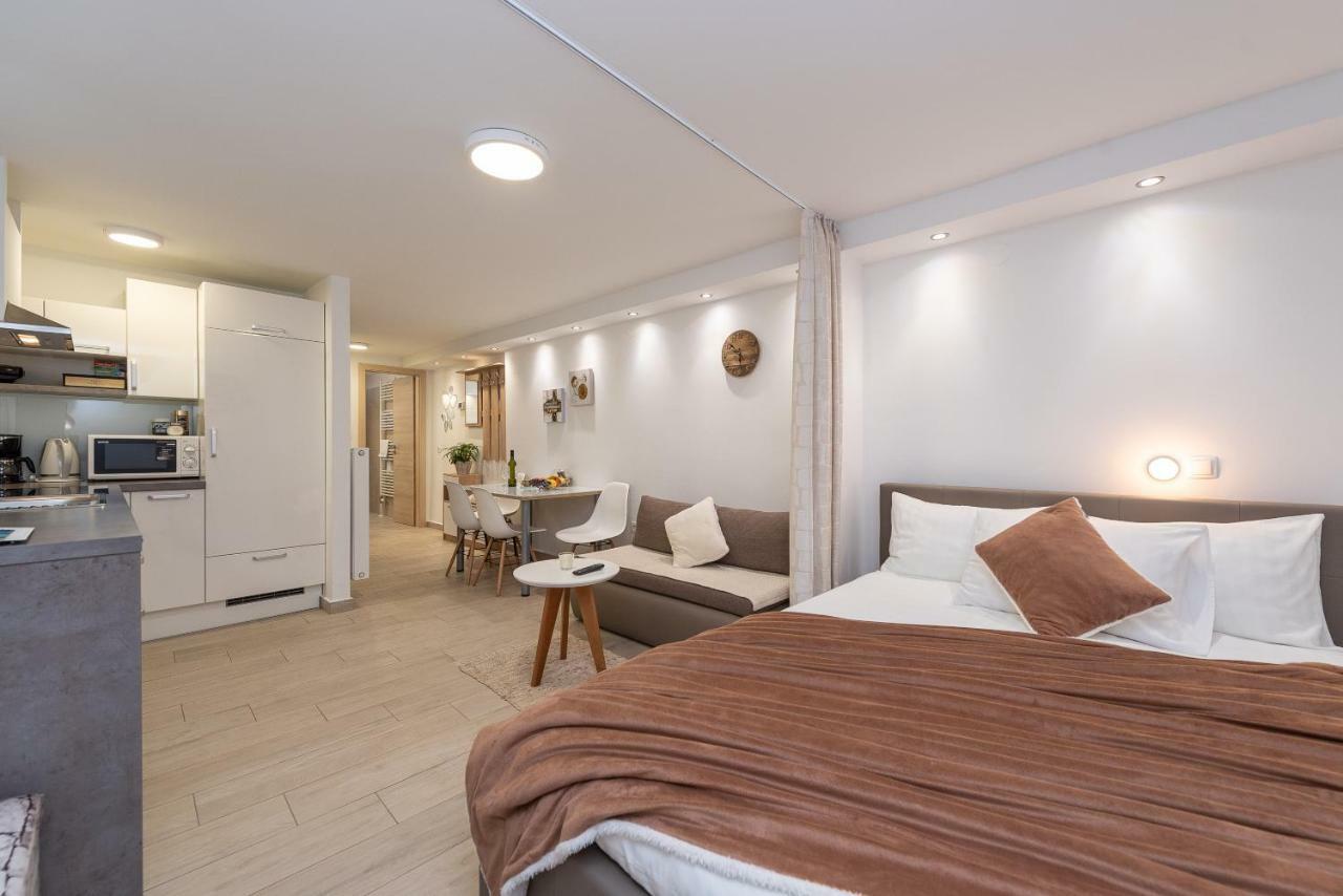 Apartments Luky Zadar Ngoại thất bức ảnh